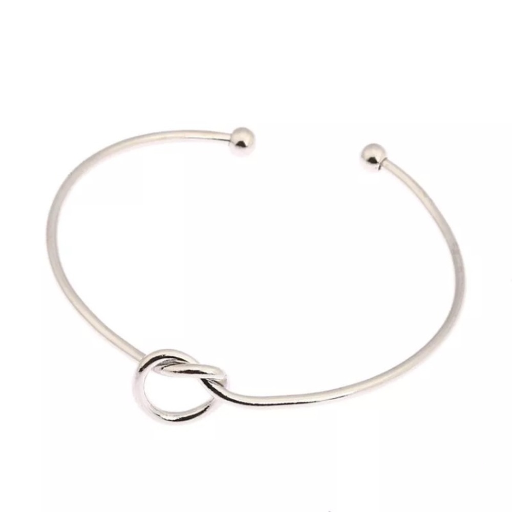 New stainless steel silver knot bracelet